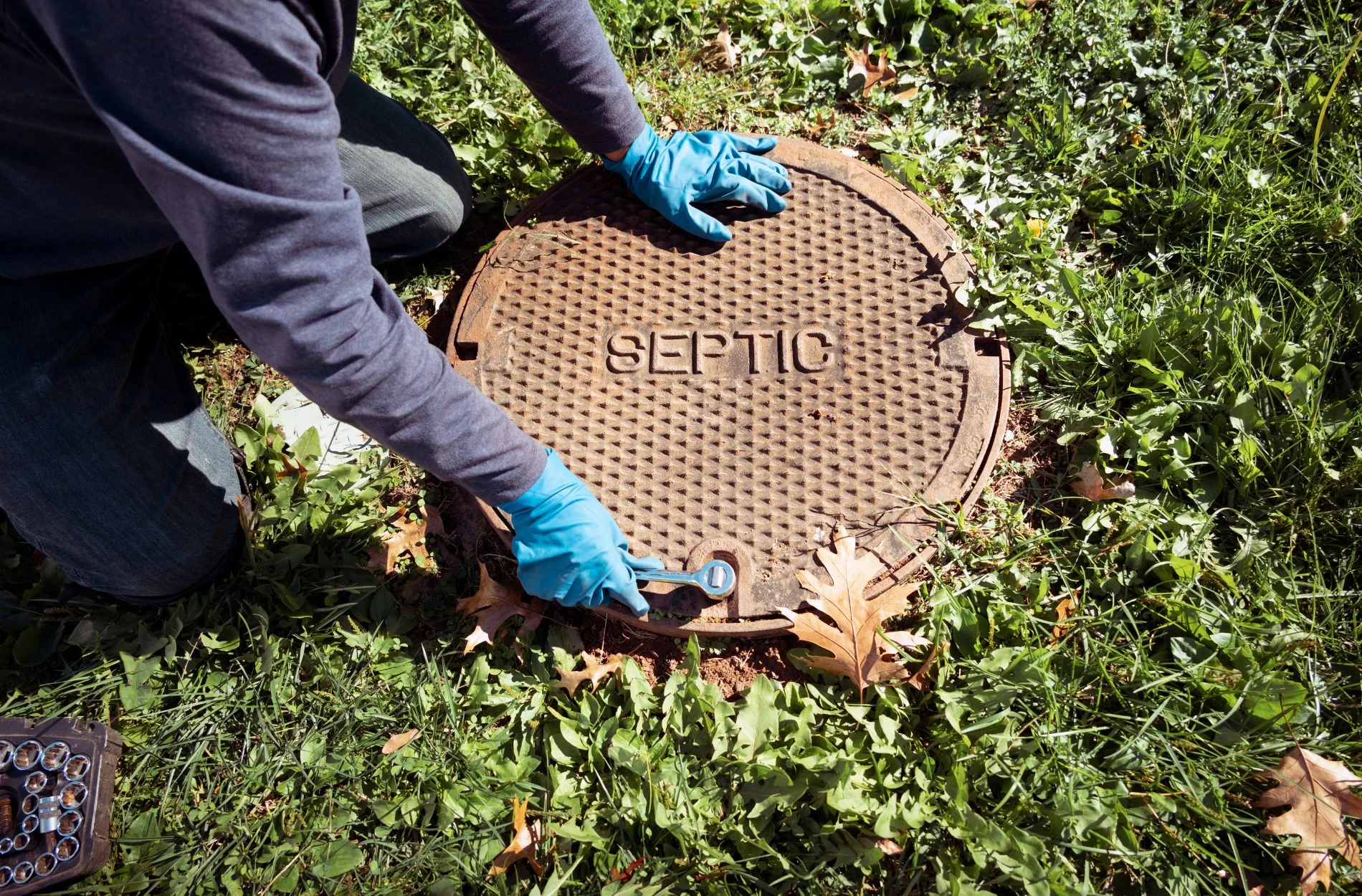 sewage pump cover